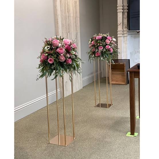 Flower stands rental in Decoration supplies category